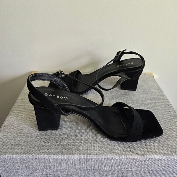 Bamboo Women's Black Suede Sandal Shoes Chunky Block Square Heel Ankle Strap 11 - Picture 5 of 12